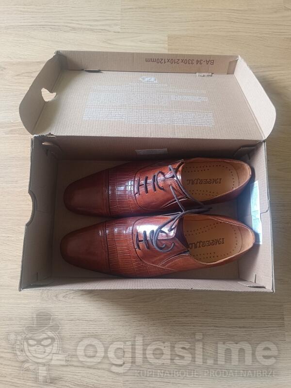 Bata imperial cipele br. 43