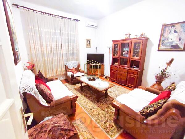 Dvosoban stan 72m2 - Podgorica - Masline