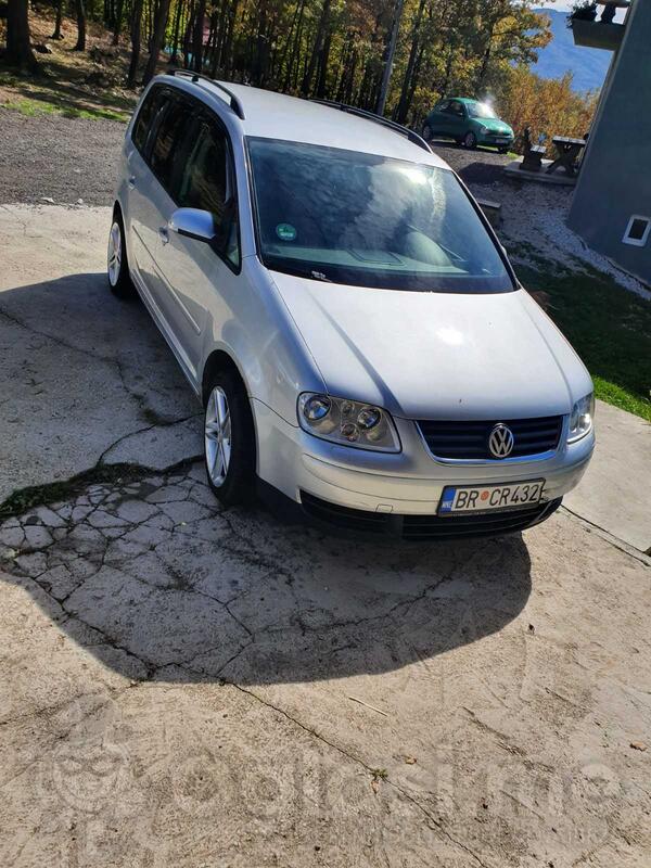 Volkswagen - Touran - 1.9 77kw