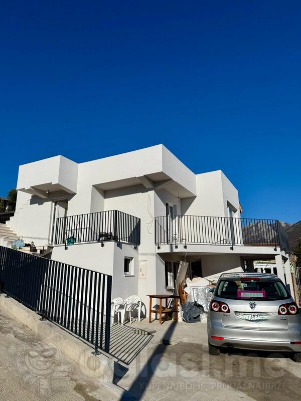 Porodična kuća 121m2 - Bar - Šušanj