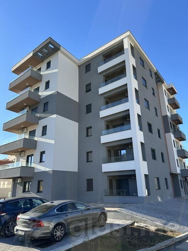 Jednosoban stan 41m2 - Bar - Šušanj