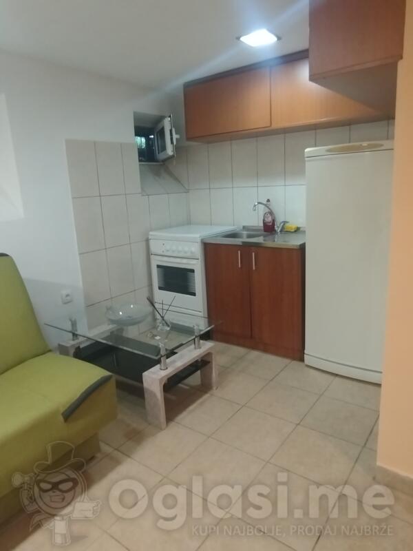 Garsonjera 18m2 - Podgorica - Podgorica (uži dio)