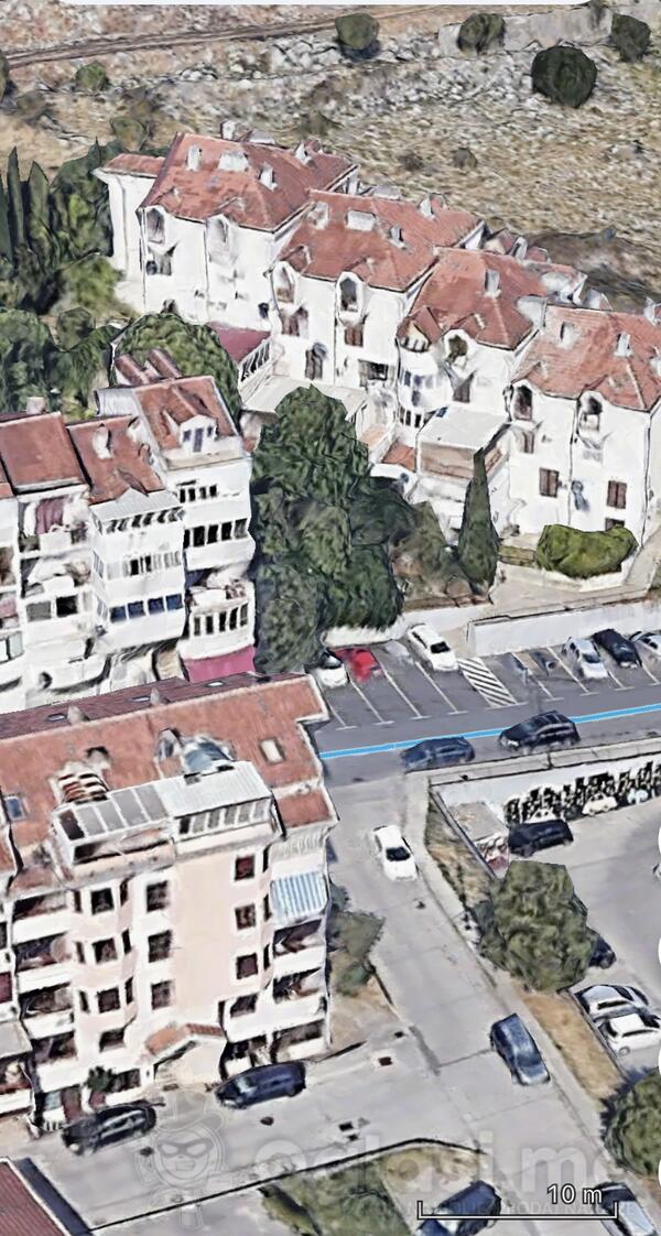 Garsonjera 27m2 - Podgorica - Malo Brdo