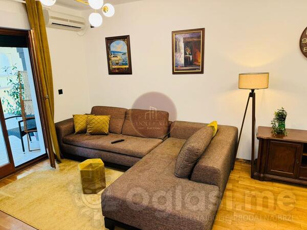 Trosoban stan 120m2 - Budva - Petrovac