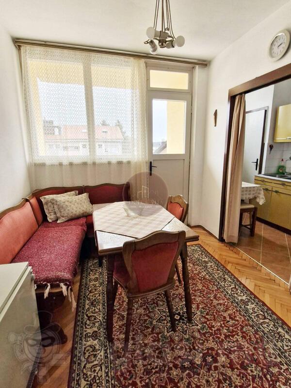 Dvosoban stan 58m2 - Cetinje - Cetinje (uži dio)