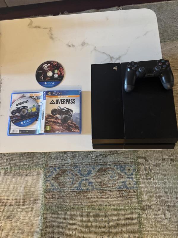 Microsoft Ps 4 - 10.1" AMD FX 400GB GB