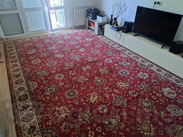 Prodajem tepiha od Adoros