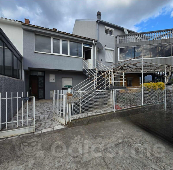 Porodična kuća 125m2 - Podgorica - Stari Aerodrom