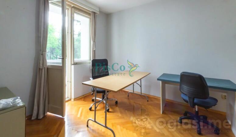 Četvorosoban stan 60m2 - Podgorica - Podgorica (uži dio) Preko Morače