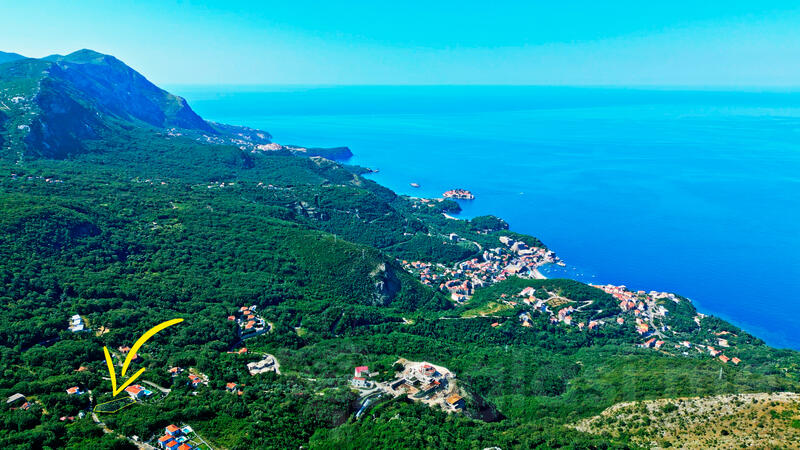 Građevinsko zemljište 802m2 - Budva - > Okolina grada