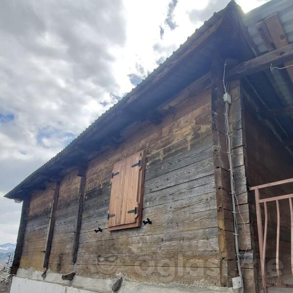 Brvnara - drvena kuća 50m2 - Rožaje - > Okolina grada