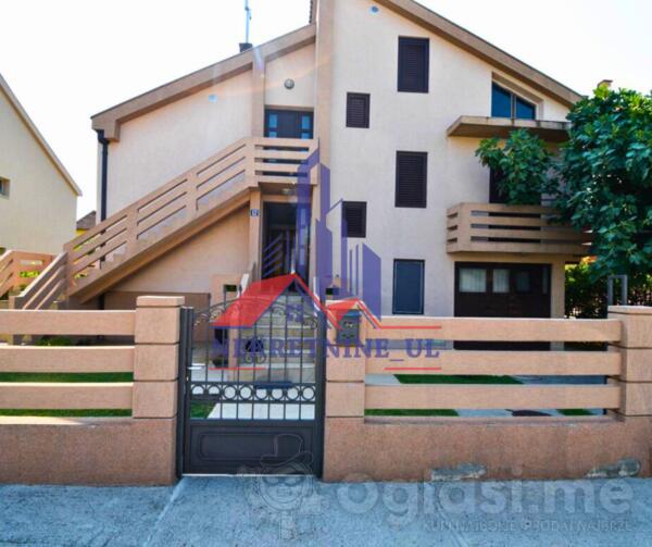 Porodična kuća 300m2 - Podgorica - Stari Aerodrom