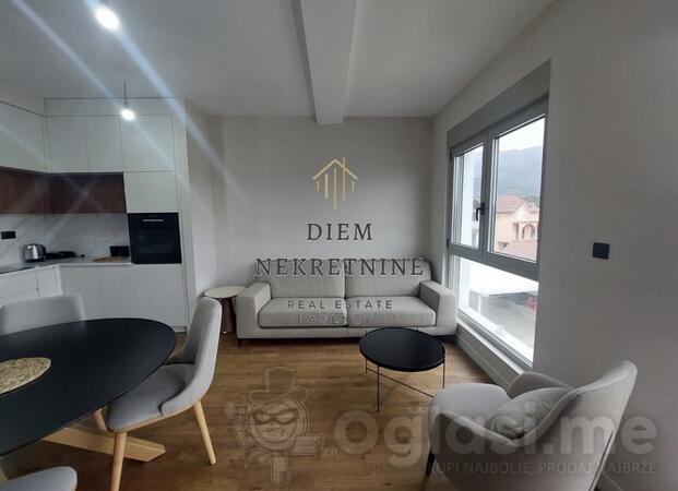 Dvosoban stan 66m2 - Tivat - Mrčevac