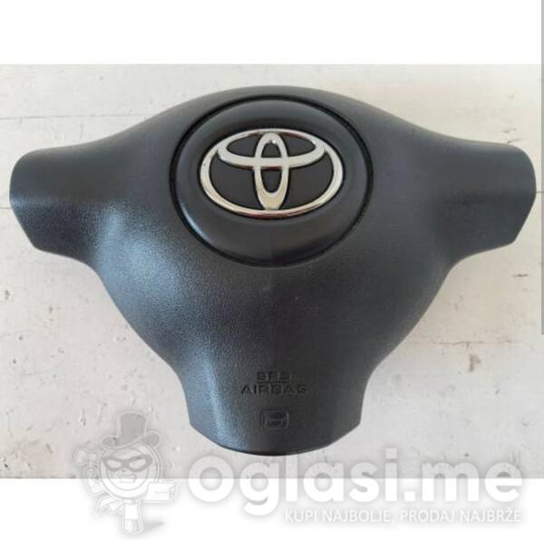 Toyota - Yaris