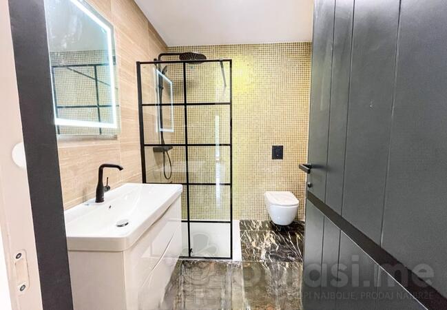 Trosoban stan 111m2 - Podgorica - Zagorič Vezirov most