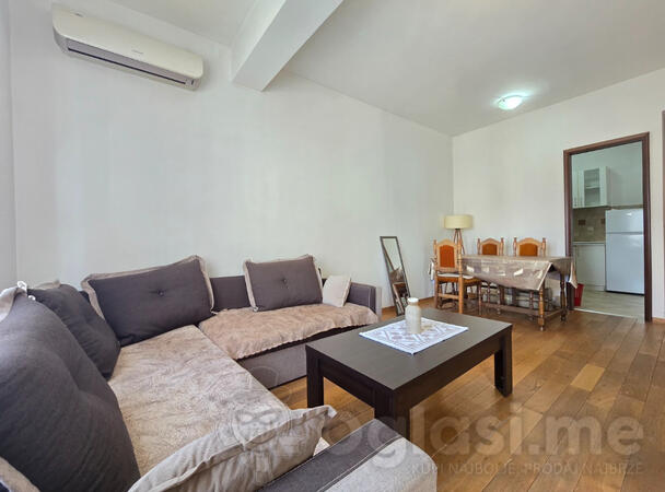 Jednosoban stan 46m2 - Podgorica - Iza Delte (1. Maj)