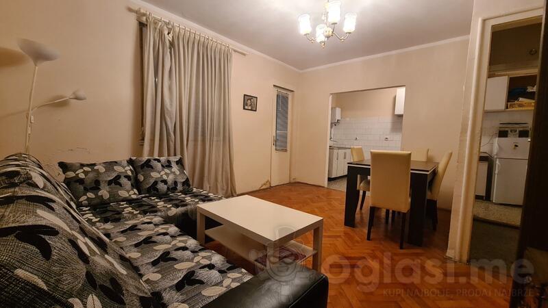 Jednosoban stan 45m2 - Bar - Centar grada