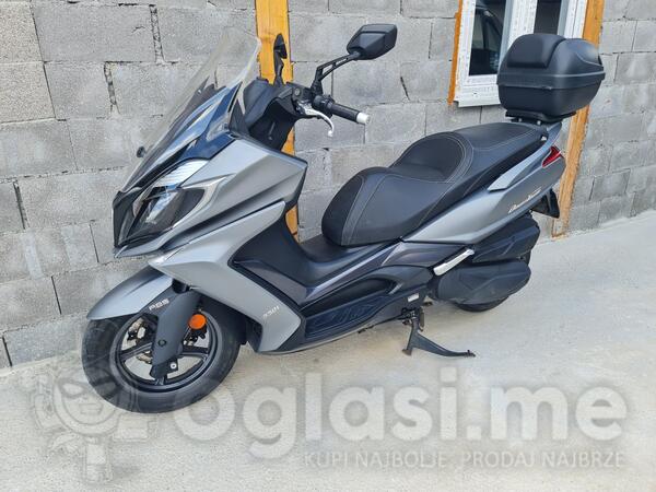 Kymco - Downtown