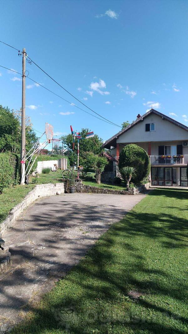 Porodična kuća 125m2 - Lazarevac - Rudovci