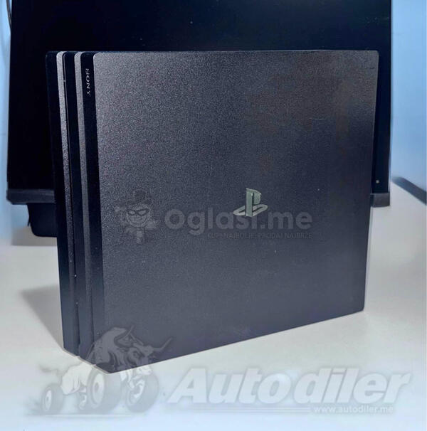 Sony - PlayStation 4