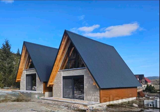 Porodična kuća 140m2 - Žabljak - > Okolina grada