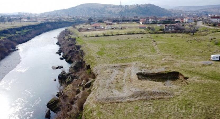 Građevinsko zemljište 2500m2 - Podgorica - Rogami