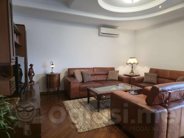 Trosoban stan 130m2 - Podgorica - Stari Aerodrom