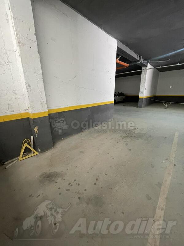 Garaža 16m2 - Budva - Lazi