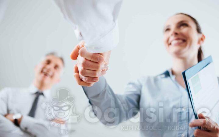 Trazim posao kao prevodilac ili slicno nemackog i engleskog jesika, resepsija moze isto