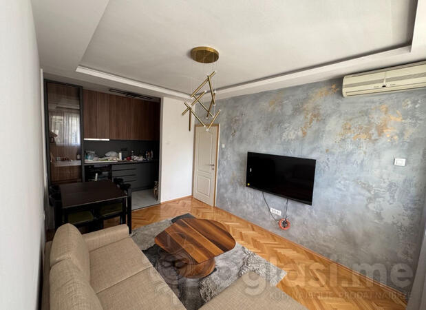 Jednosoban stan 40m2 - Podgorica - Preko Morače