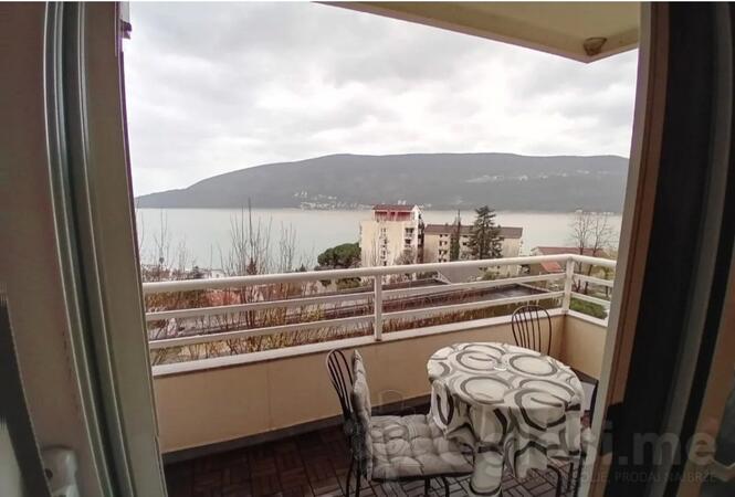 Trosoban stan 80m2 - Herceg Novi - Herceg Novi (uži dio)