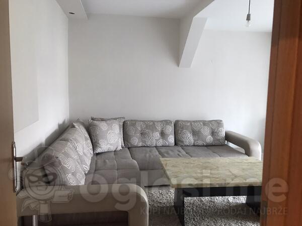 Dvosoban stan 60m2 - Podgorica - Centar grada Restoran Ribnica - Muzicka skola