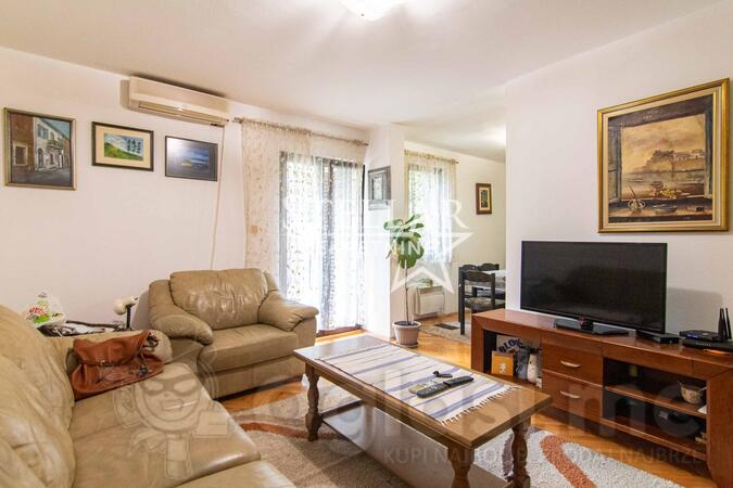 Dvosoban stan 74m2 - Podgorica - Malo Brdo