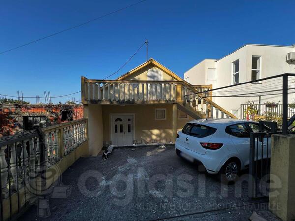 Porodična kuća 65m2 - Bar - Bar (uži dio)