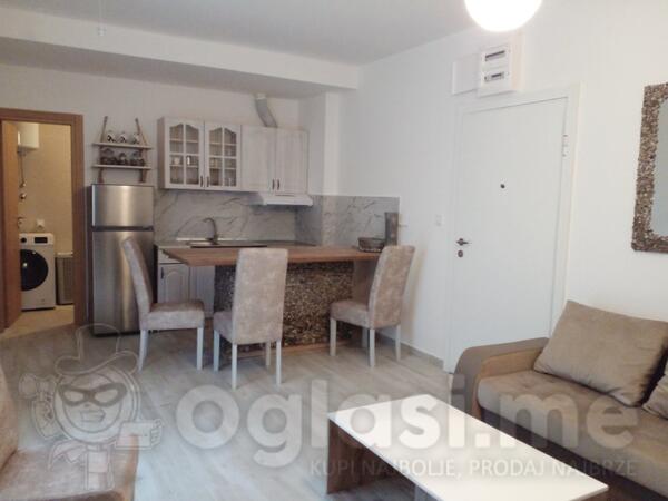 Jednosoban stan 54m2 - Kotor - Dobrota