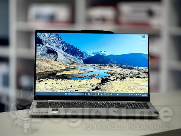 Lenovo Lenovo IdeaPad 5  - 15.6" AMD Ryzen 7 16GB GB