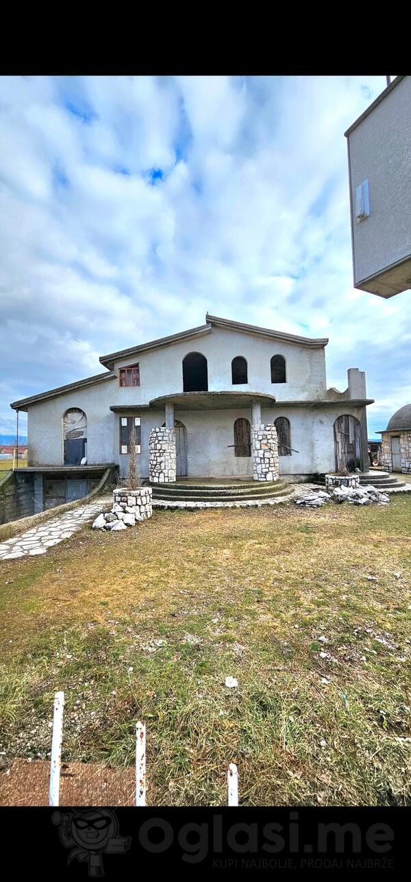 Porodična kuća 296m2 - Nikšić - Nikšić (uži dio)