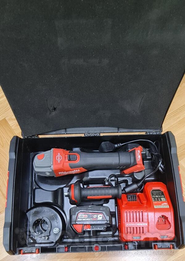 Milwaukee Aku M18 brusilica