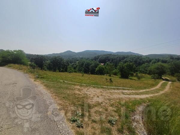 Građevinsko zemljište 23591m2 - Nikšić - Vilusi