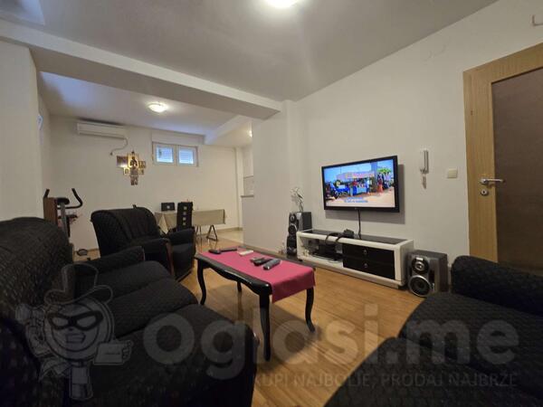 Jednosoban stan 46m2 - Podgorica - Tološi