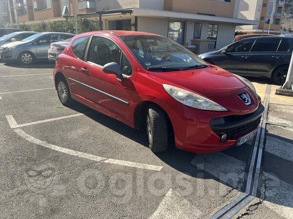 Peugeot - 207 - 1,6 hdi