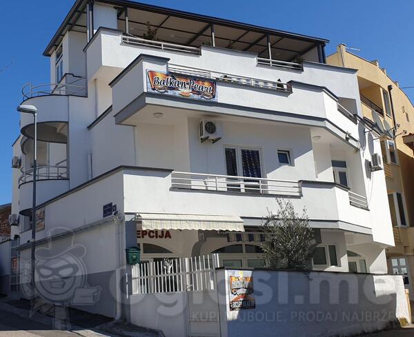 Kuća sa više stanova 552m2 - Bar - Šušanj