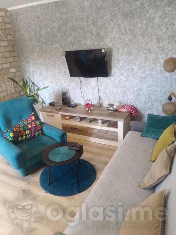 Jednosoban stan 55m2 - Herceg Novi - Bijela