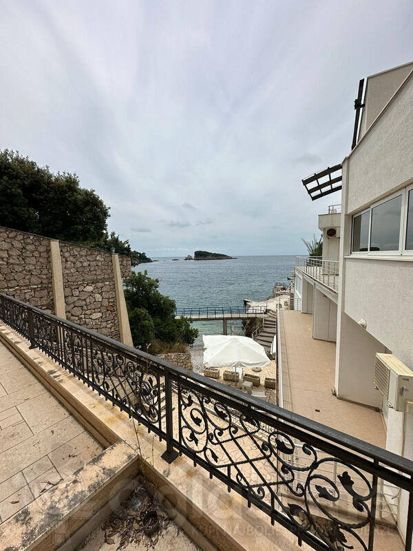 Jednosoban stan 73m2 - Bar - Kunje