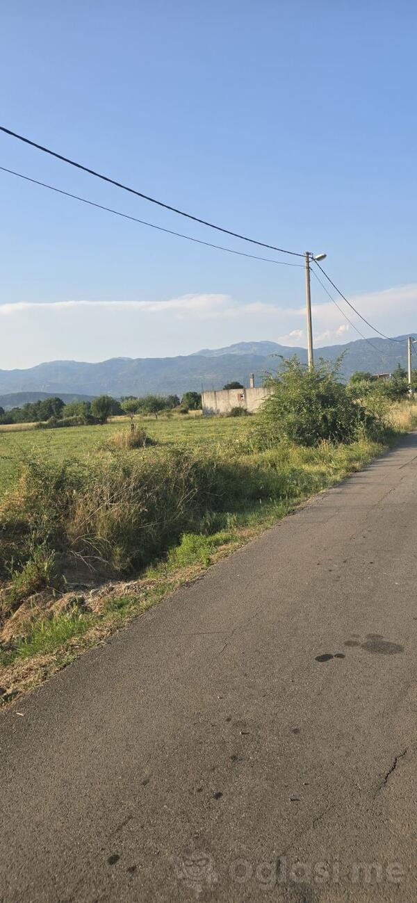 Građevinsko zemljište 13000m2 - Danilovgrad - Sladojevo Kopito