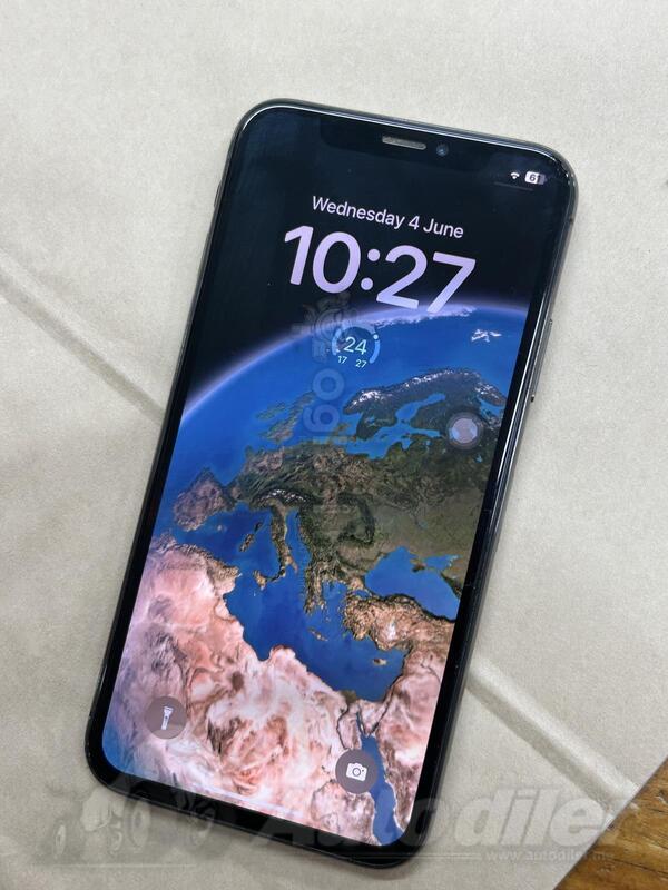 Apple - iPhone X 64GB