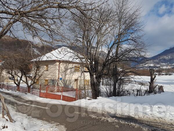 Porodična kuća 180m2 - Kolašin - Kolašin (uži dio)