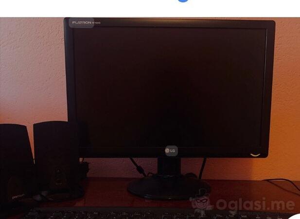 I3  - Intel i3 - 8GB GB DDR3 - HDD disk