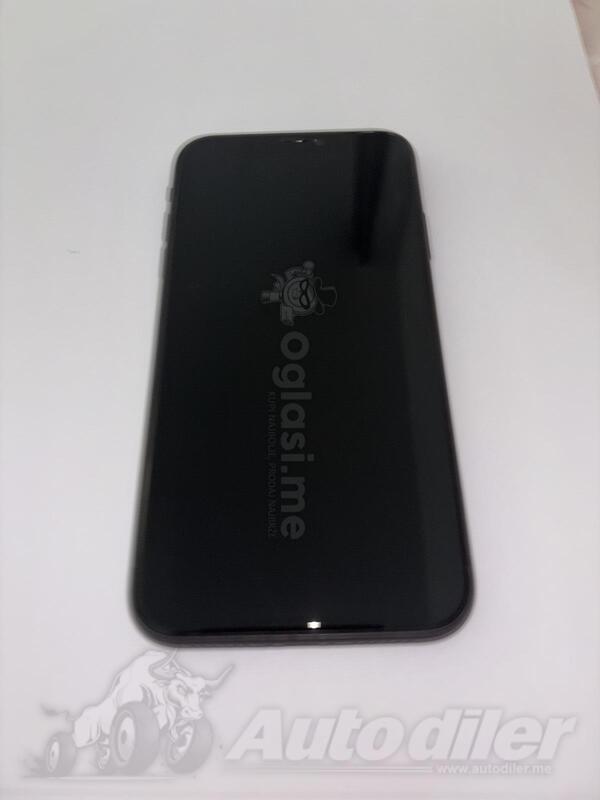 Apple - iPhone 11 64GB