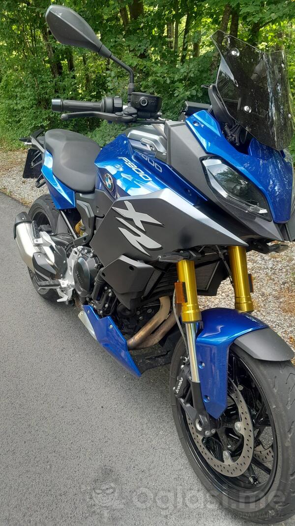 BMW - XR 900 F